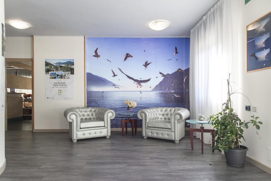 Residence Monica Рива-дель-Гарда Экстерьер фото