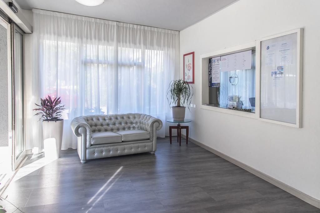 Residence Monica Рива-дель-Гарда Экстерьер фото