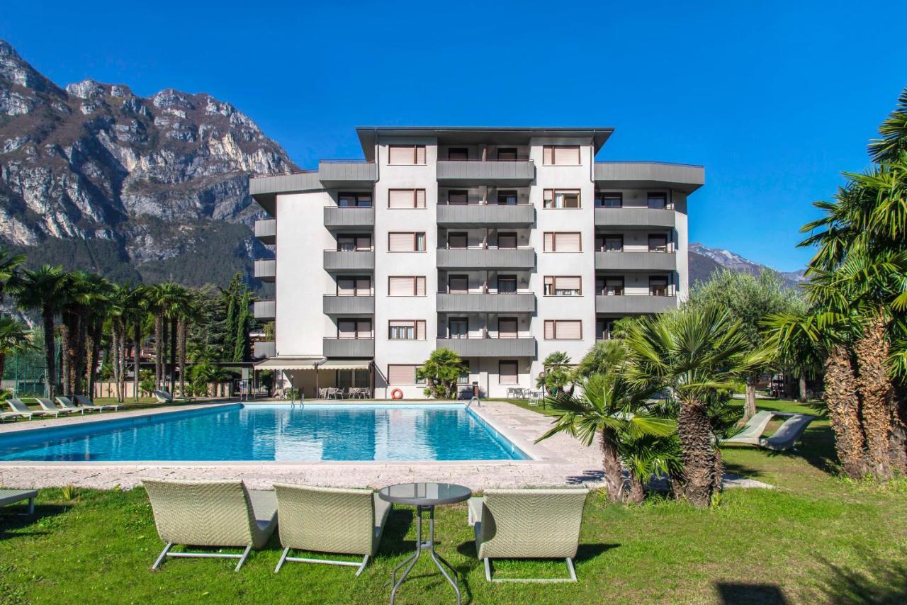 Residence Monica Рива-дель-Гарда Экстерьер фото